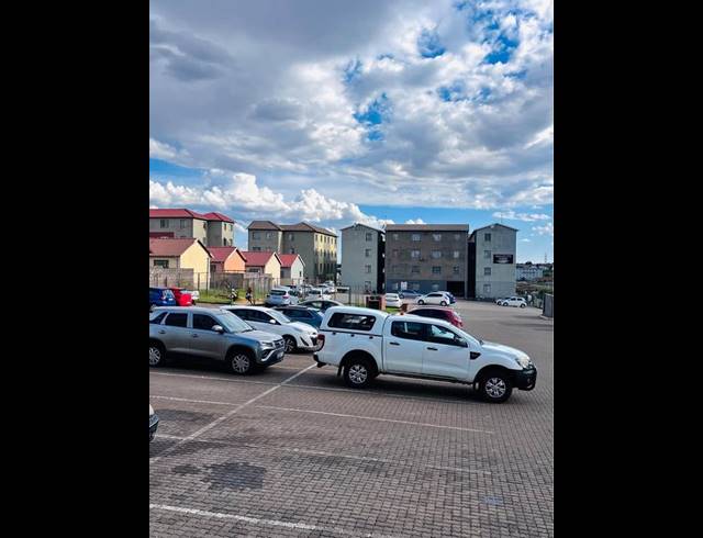 2 BEDROOM PROPERTY TO RENT IN FLEURHOF